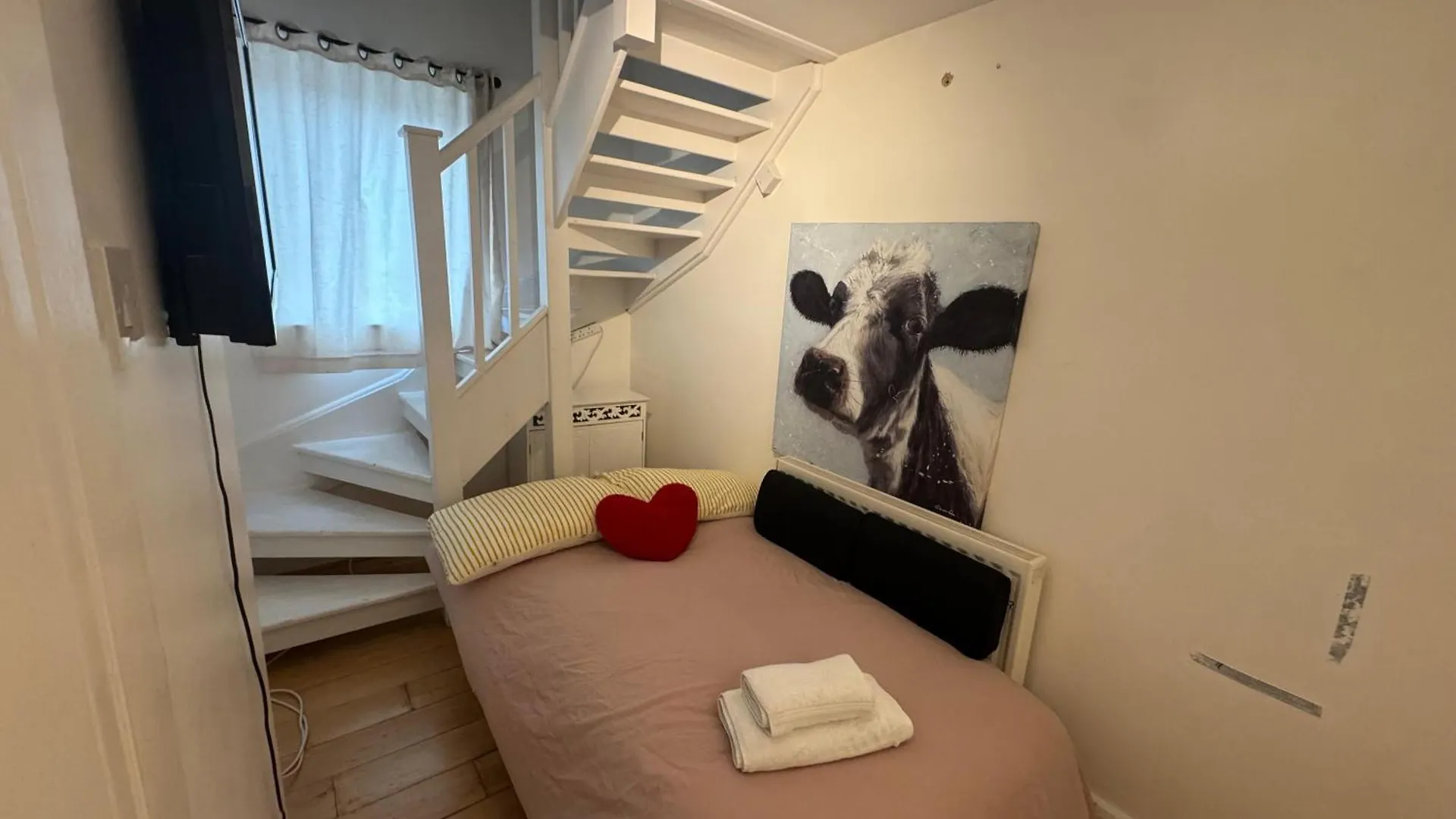 Cozy Rooms Near Central London Gæstehus