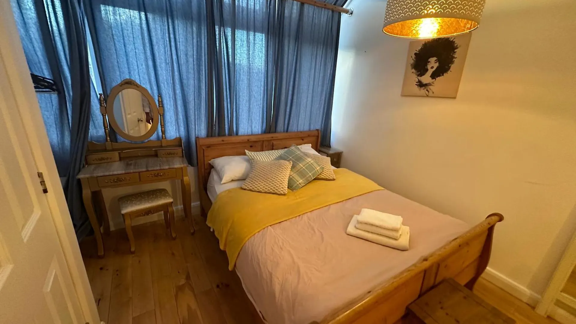 Cozy Rooms Near Central 伦敦 招待所