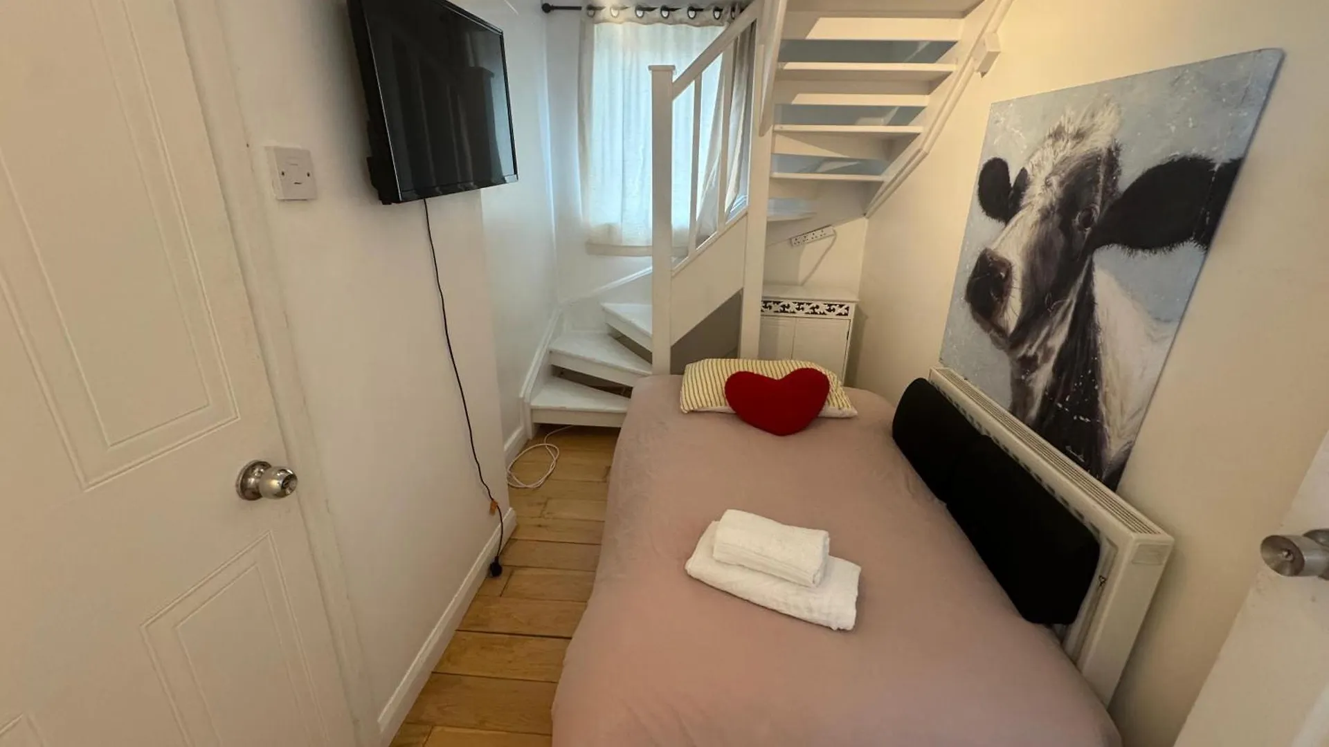 Cozy Rooms Near Central 伦敦 0*,  英国